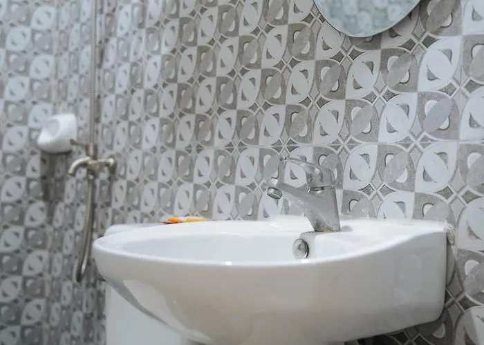 Aj Residences Apartelle Camotes Redpartner 2*