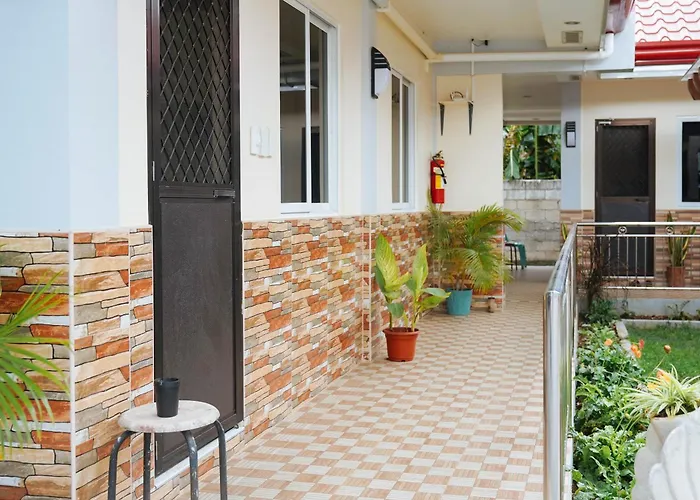Aj Residences Apartelle Camotes Redpartner Hotel Esperanza