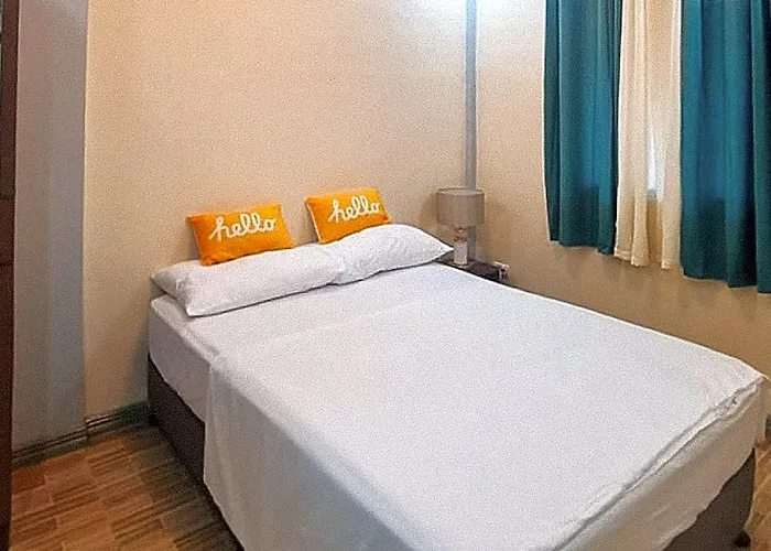 Hotel Aj Residences Apartelle Camotes Redpartner Esperanza